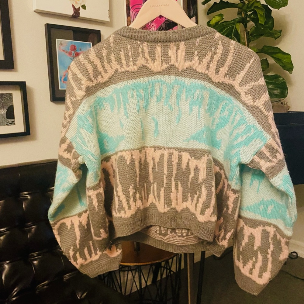 Authentic vintage sweater size S